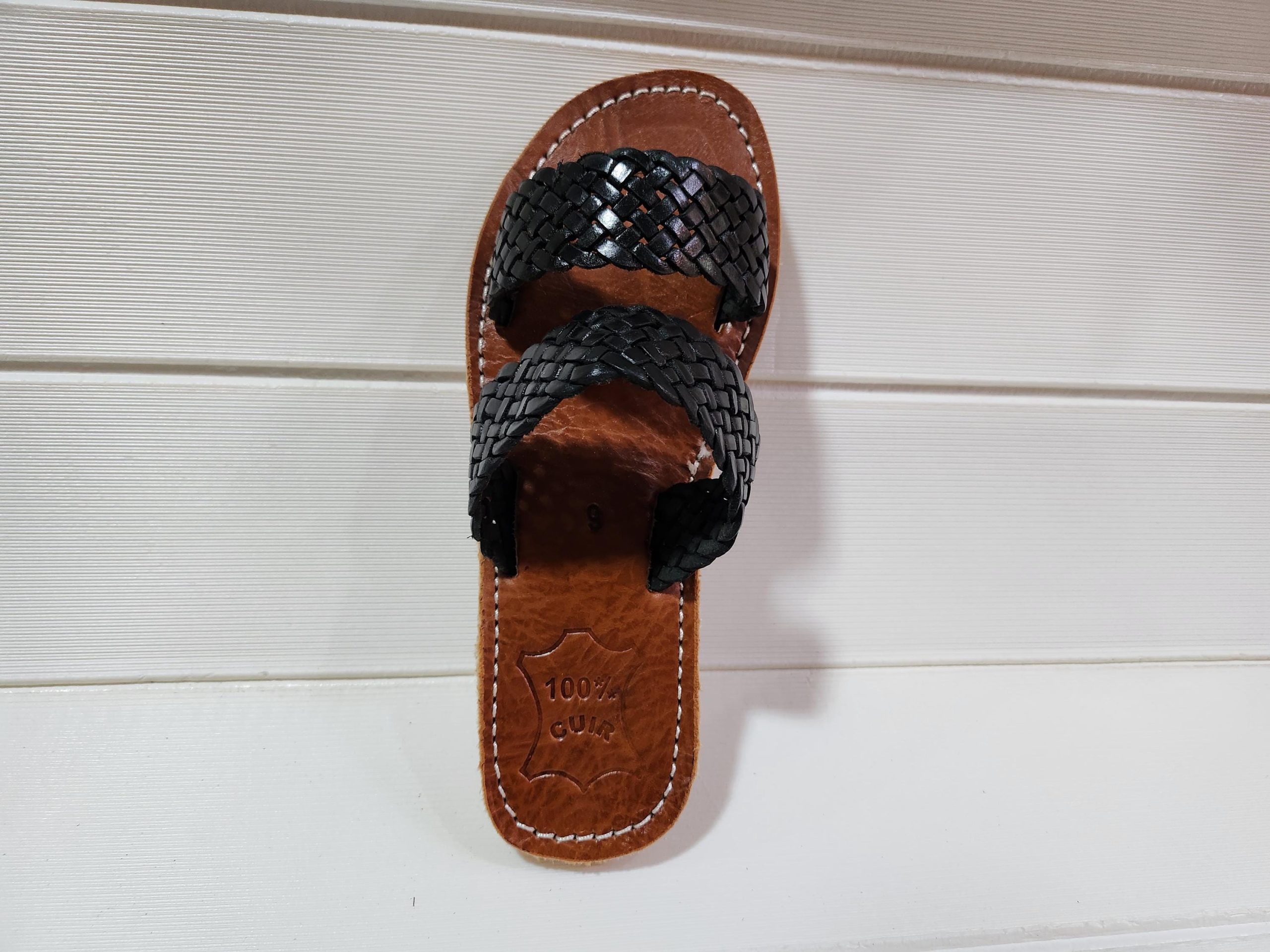 Handmade Moroccan Black Leather Sandals – Woven Double Strap Slides – Women’s Flat Summer Slippers – Boho Artisan Footwear – Open Toe Shoes